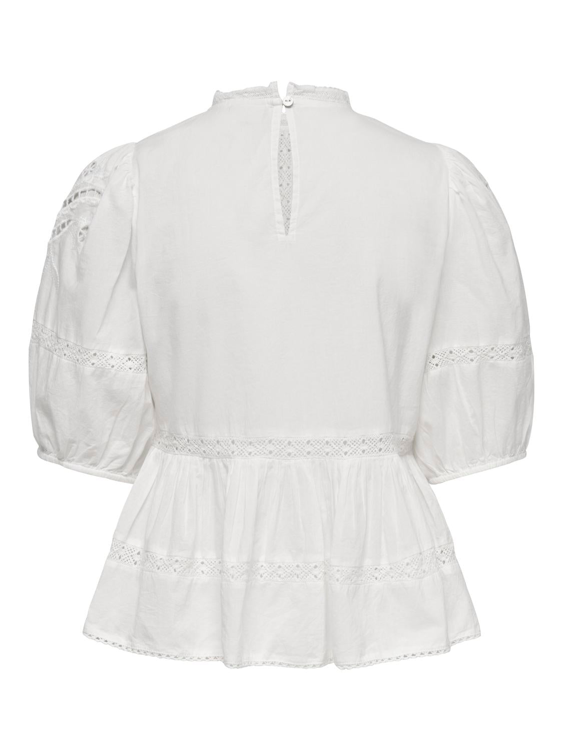 pack_shot-back